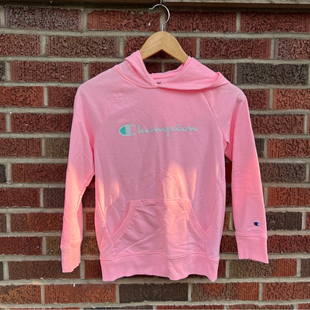 Champion Hot Pink Graphic Girl’s Pullover Sweatshirt Hoodie